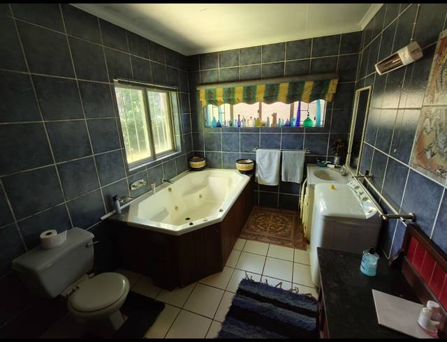 3.80HA FARM FOR SALE IN BOSCHFONTEIN AH
